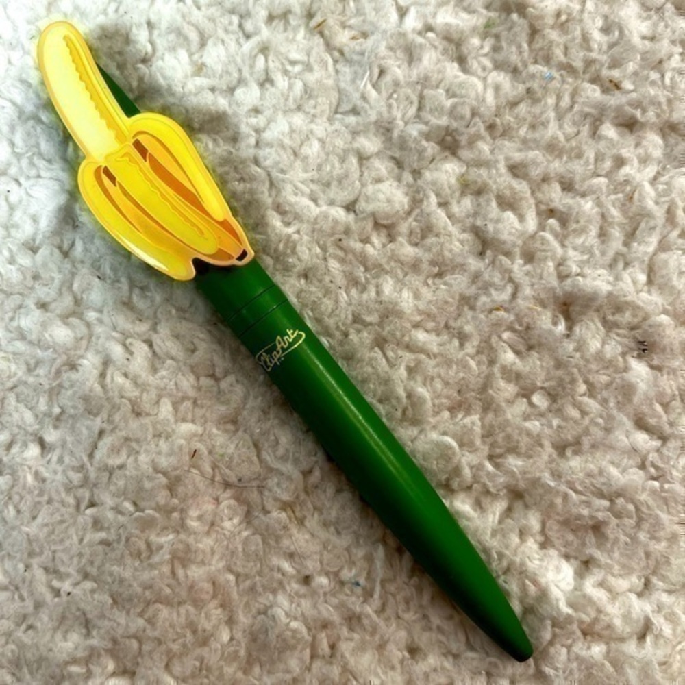 ClipArt "Banana" Collectible, Retired Ballpoint Pen (NWOT)